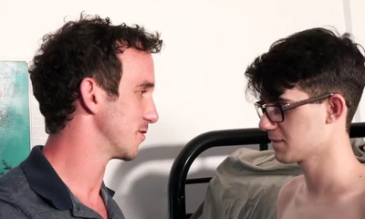 Nerdy Gay Teen Seduced Into Breeding Threesome With Stepfamily