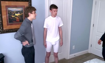 Blonde Gays' Sixty-nine And Mutual Cum Play