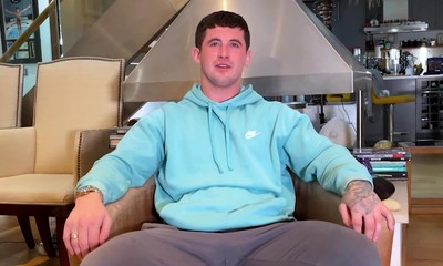 Young Muscular Straight Stud Wanks his Huge Hard Uncut Cock & Shoots his Load Over his Six Pack!