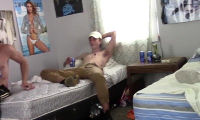 Doesn't Matter if it's on a Bitch or a Dude. a Mouth is a Mouth!