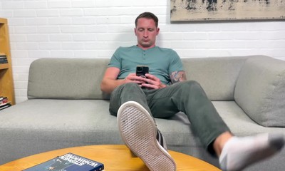 Spy on Aaron Boss While He Nuts