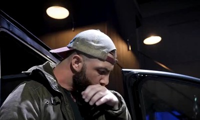 Muscle Studs Enjoying The Perv Pleasures Of Anon WC Mansex