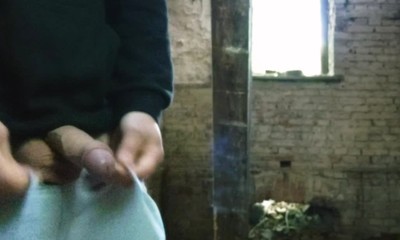 Need a place to cum! Part 6. Dangerous place for orgasm