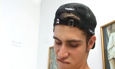 Latinos Marino and Fercho Bareback Fuck