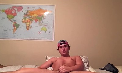 Str8 Boy Masyn Thorne inside during Quarantine Strokes his Cock for Members